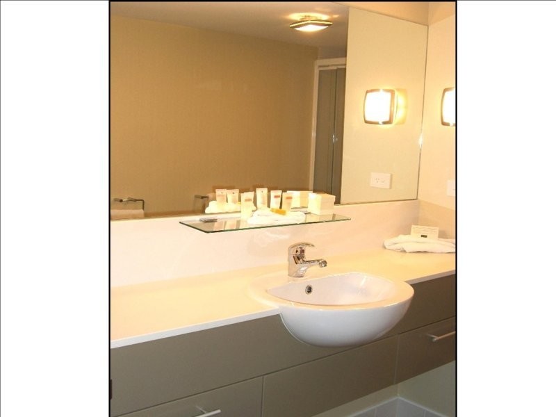 219/569 The Esplanade, Urangan QLD 4655