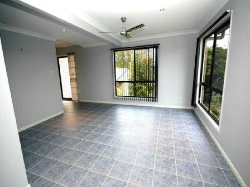 600B The Esplanade, Urangan QLD 4655