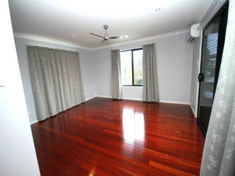 600B The Esplanade, Urangan QLD 4655