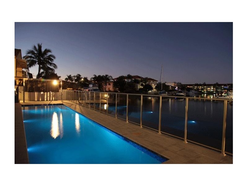 33-37 Madang Crescent, Runaway Bay QLD 4216