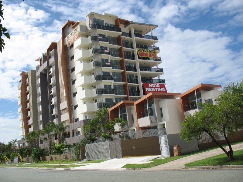 53 Darrambal, Surfers Paradise QLD 4217