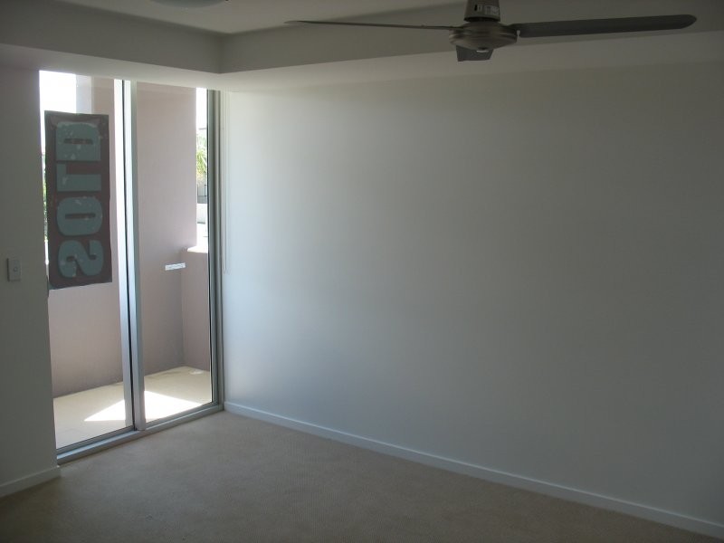 53 Darrambal, Surfers Paradise QLD 4217