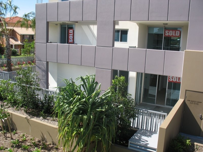 53 Darrambal, Surfers Paradise QLD 4217