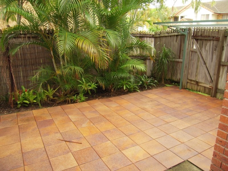 643 Pine Ridge Road, Biggera Waters QLD 4216