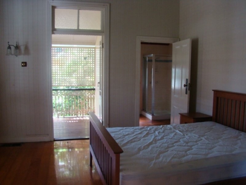 21 Bonney Avenue, Clayfield QLD 4011