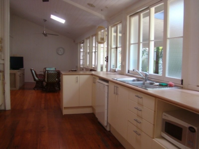 21 Bonney Avenue, Clayfield QLD 4011