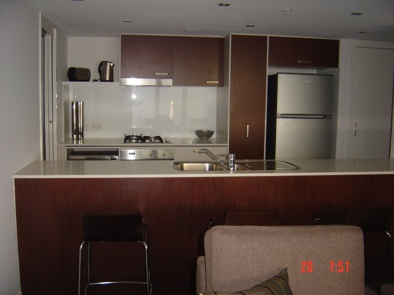22 Barry Pde, Brisbane QLD 4000