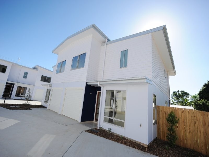 18 McCann Street, South Gladstone QLD 4680