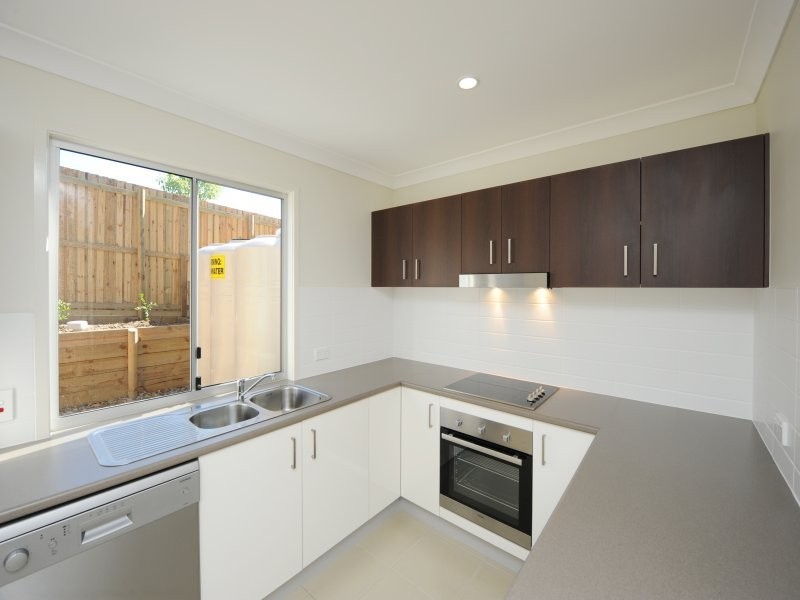 18 McCann Street, South Gladstone QLD 4680