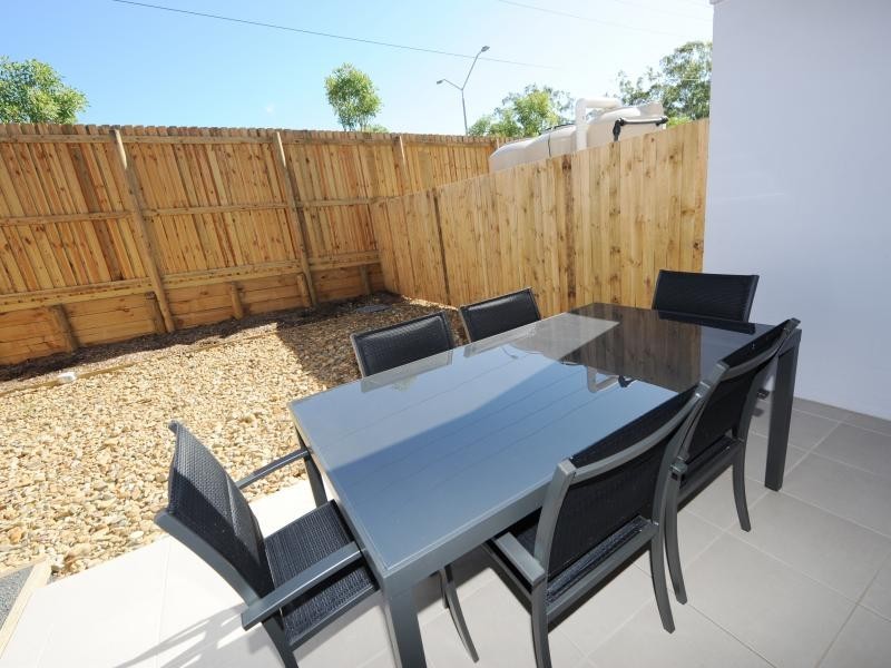 18 McCann Street, South Gladstone QLD 4680