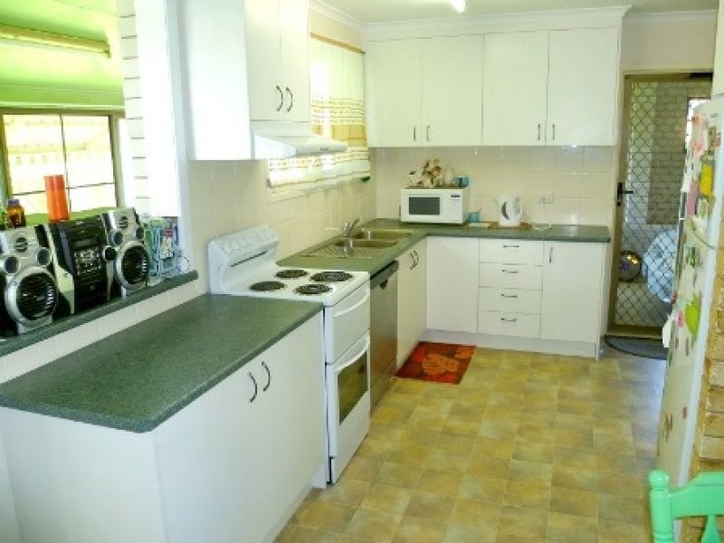 49 John Street, Scarness QLD 4655