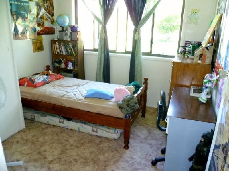 49 John Street, Scarness QLD 4655