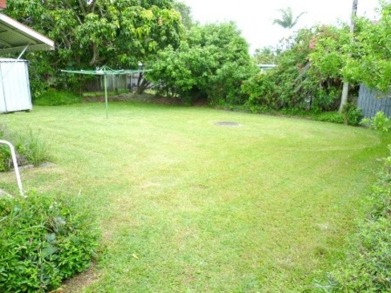 49 John Street, Scarness QLD 4655