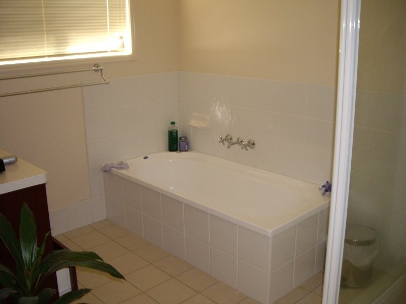 22 Johnston St, Carina QLD 4152