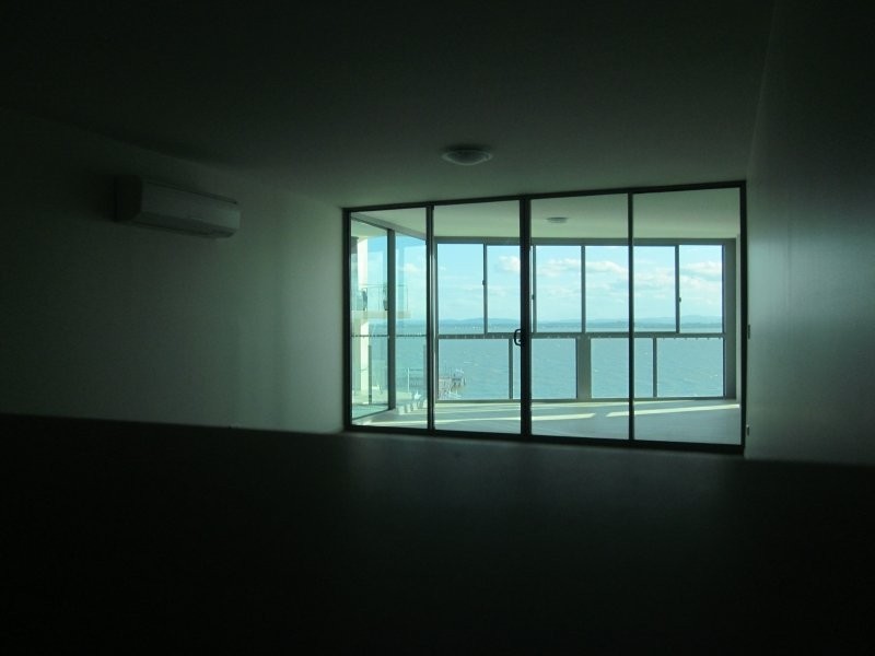 14 Oxley Ave, Woody Point QLD 4019