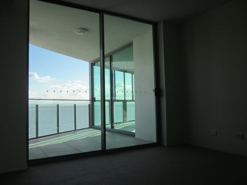 14 Oxley Ave, Woody Point QLD 4019