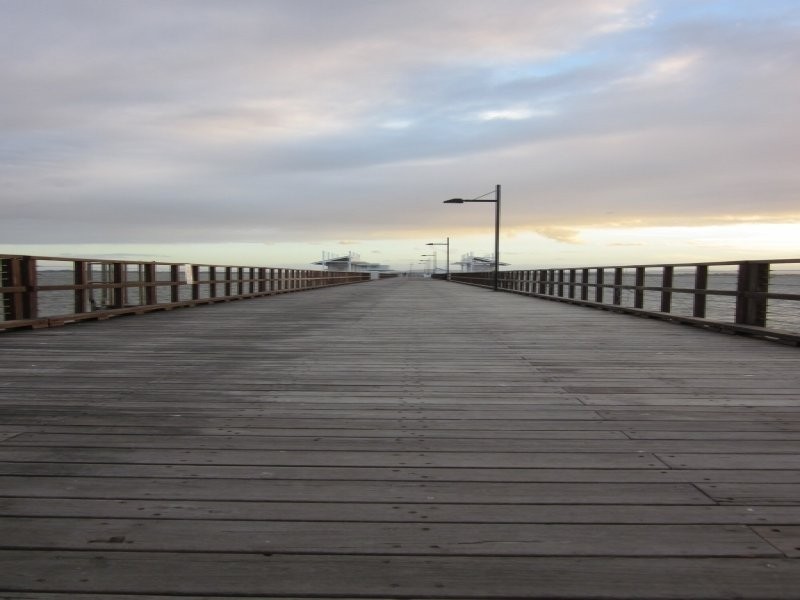 14 Oxley Ave, Woody Point QLD 4019