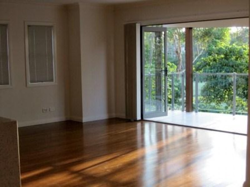 17 Great Southern Drive, Robina QLD 4226