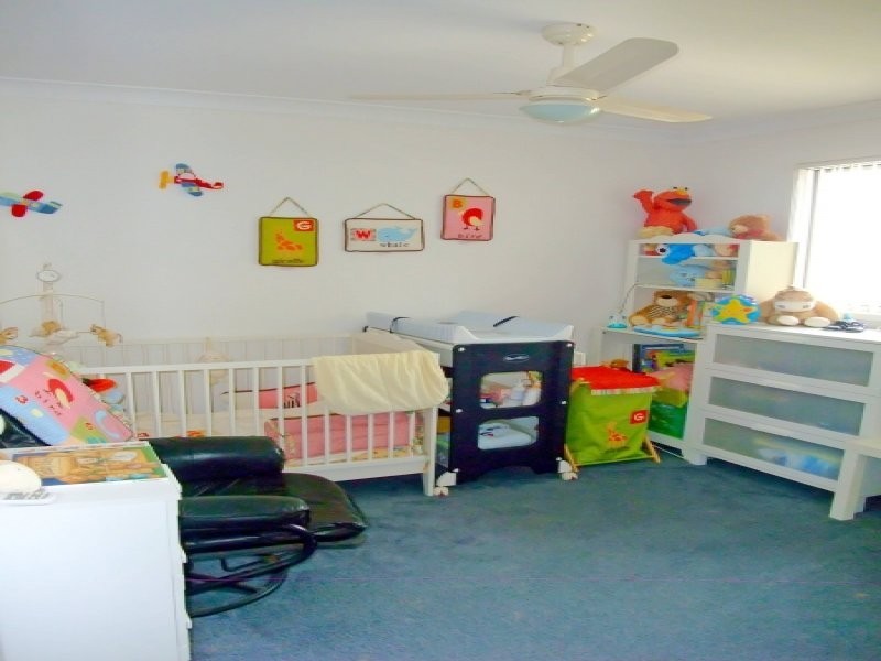 27 Heathwood Street, Taigum QLD 4018