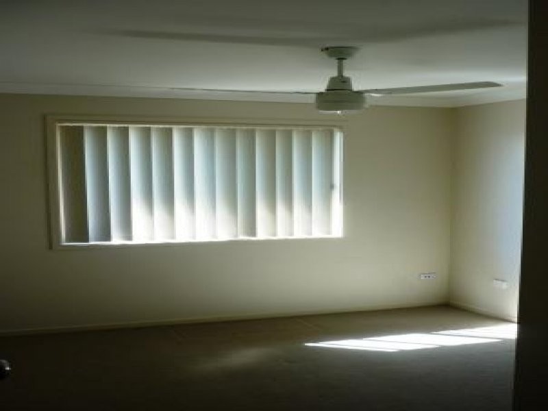 4 Teresa St, Kawungan QLD 4655