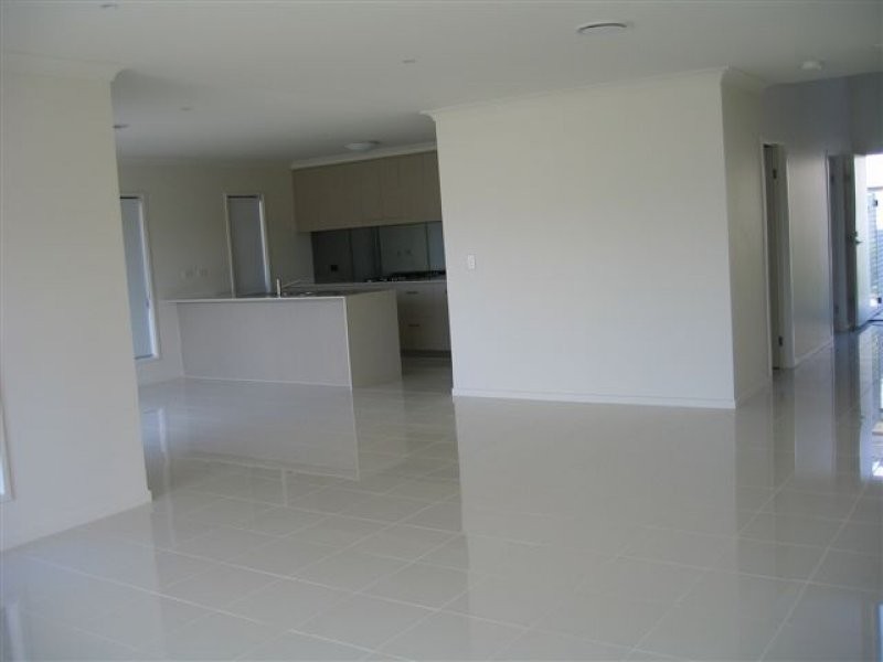 2 Inland Drive, Tugun QLD 4224