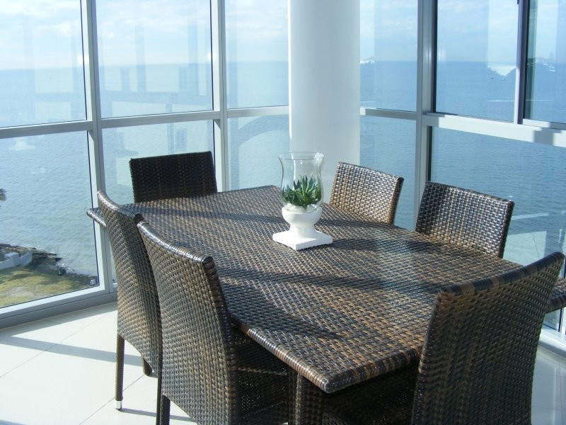 14 Oxley Ave, Woody Point QLD 4019