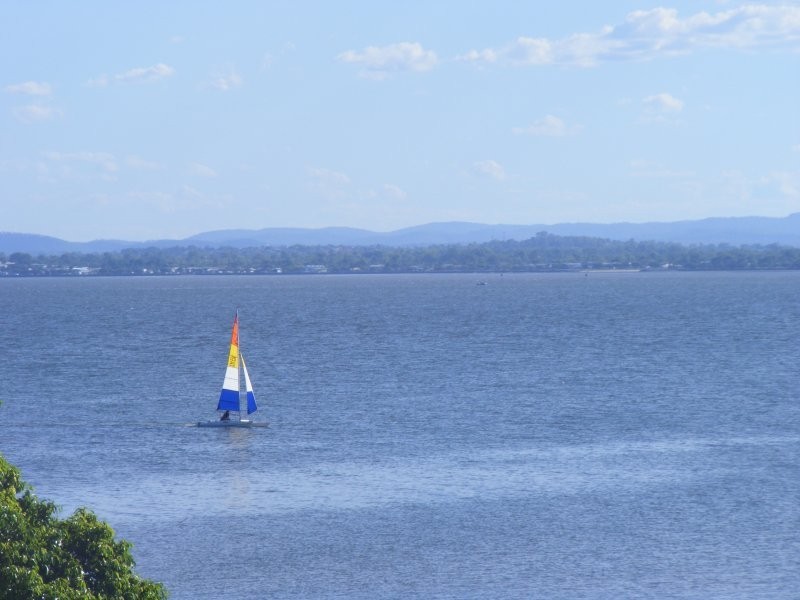 14 Oxley Ave, Woody Point QLD 4019