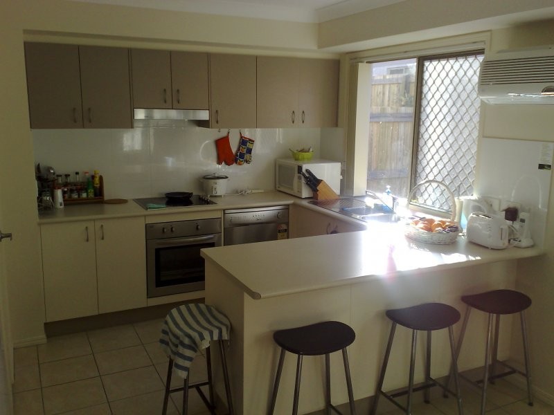 6 Hilltop Court, Carina QLD 4152