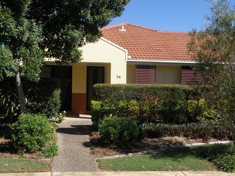 110 Scrub Rd, Carindale QLD 4152