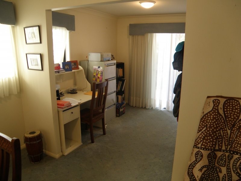 110 Scrub Rd, Carindale QLD 4152