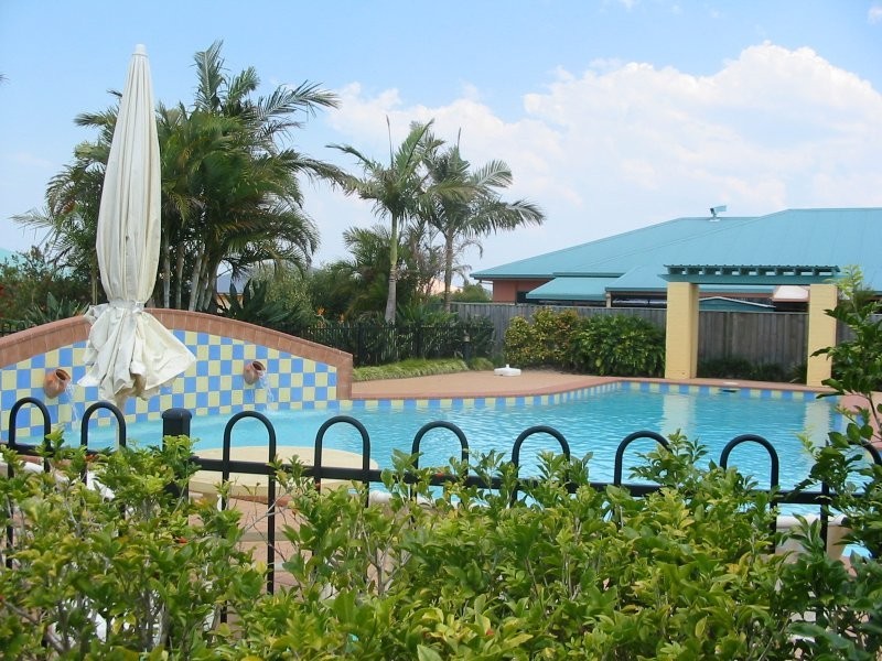 40 Lakeside Crescent, Currimundi QLD 4551