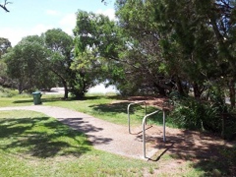 40 Lakeside Crescent, Currimundi QLD 4551