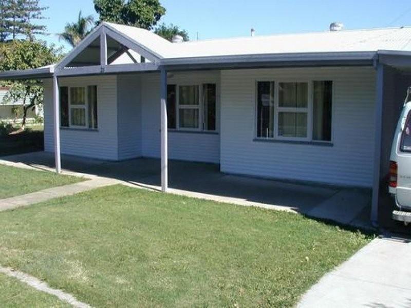 23 Leslie Lane, Urangan QLD 4655