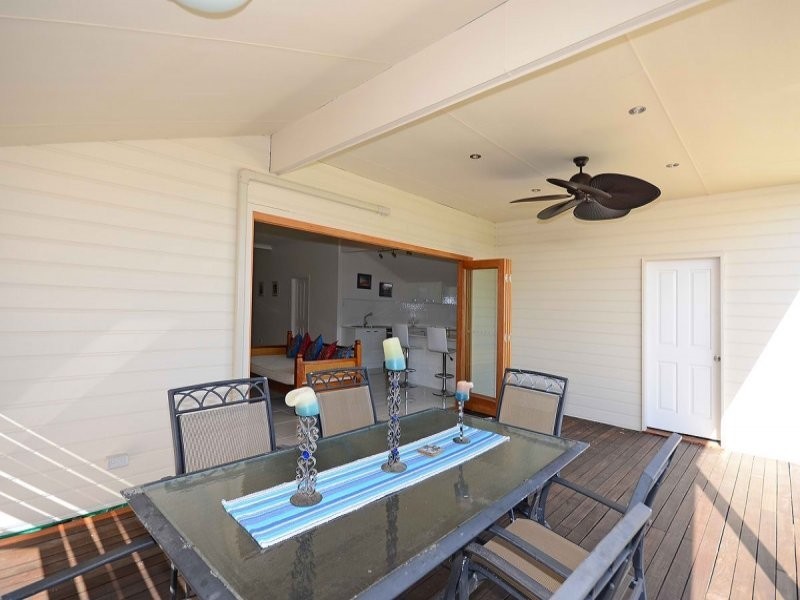 24 View Street, Torquay QLD 4655