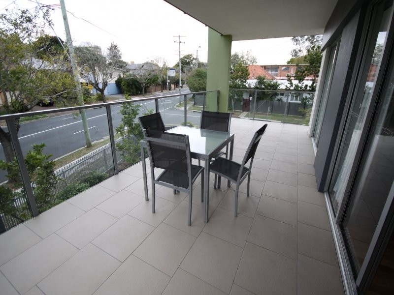 221 Sir Fred Schonell Drive, St Lucia QLD 4067