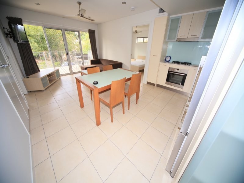 221 Sir Fred Schonell Drive, St Lucia QLD 4067