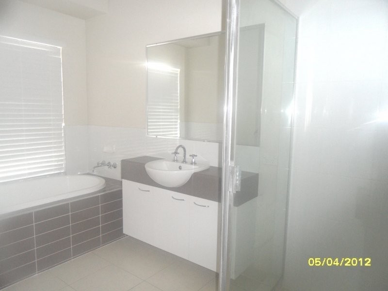 Springfield Lakes QLD 4300