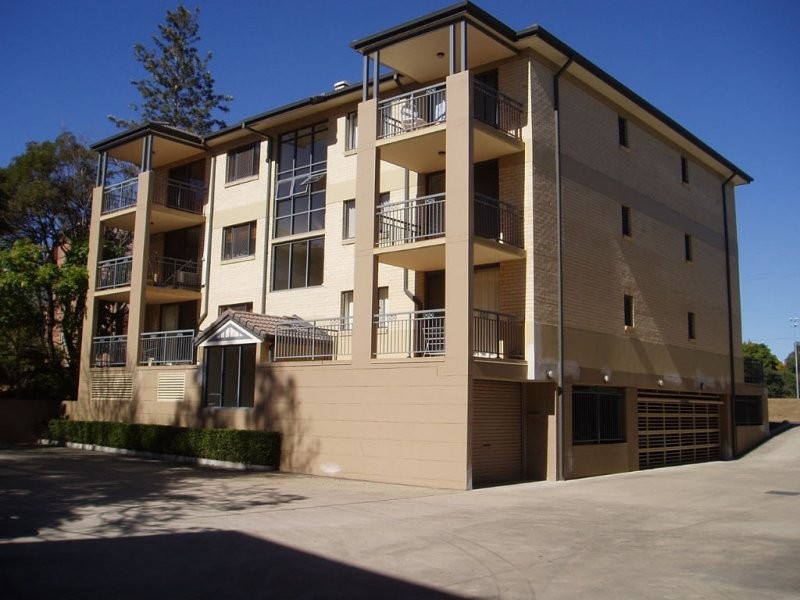 300 Sir Fred Schonell Drive, St Lucia QLD 4067