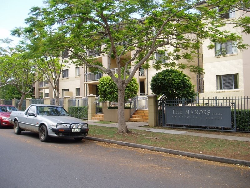300 Sir Fred Schonell Drive, St Lucia QLD 4067