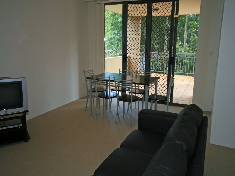 300 Sir Fred Schonell Drive, St Lucia QLD 4067