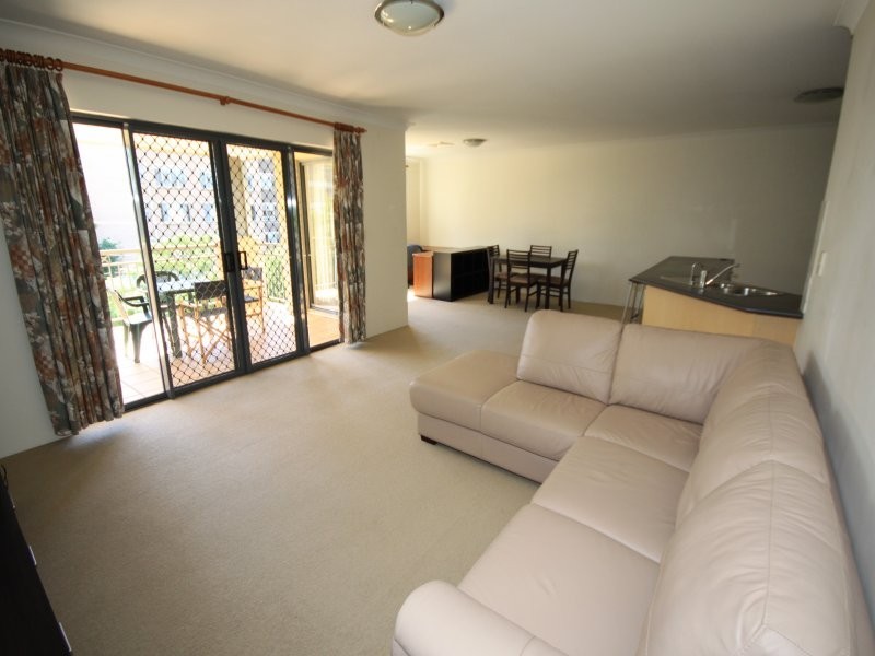 300 Sir Fred Schonell Drive, St Lucia QLD 4067