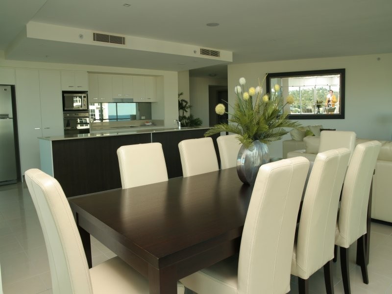 1 Duporth Avenue, Maroochydore QLD 4558