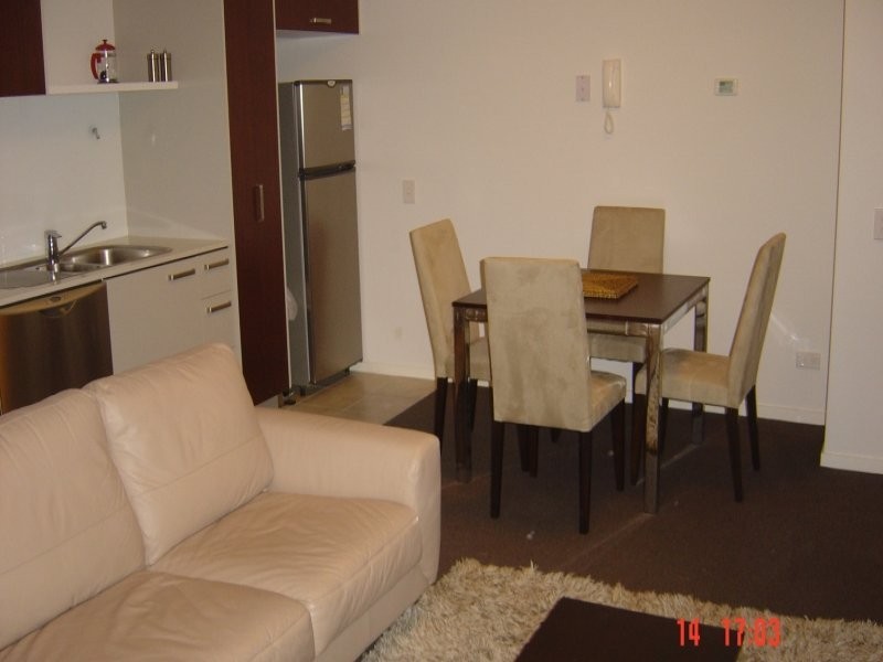 22 Barry Parade, Spring Hill QLD 4000