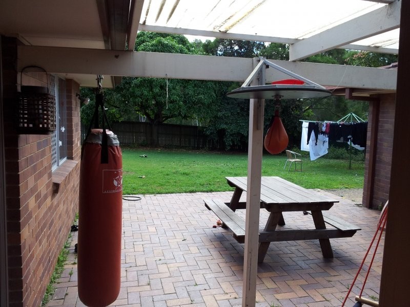 28 brodick st, Carindale QLD 4152