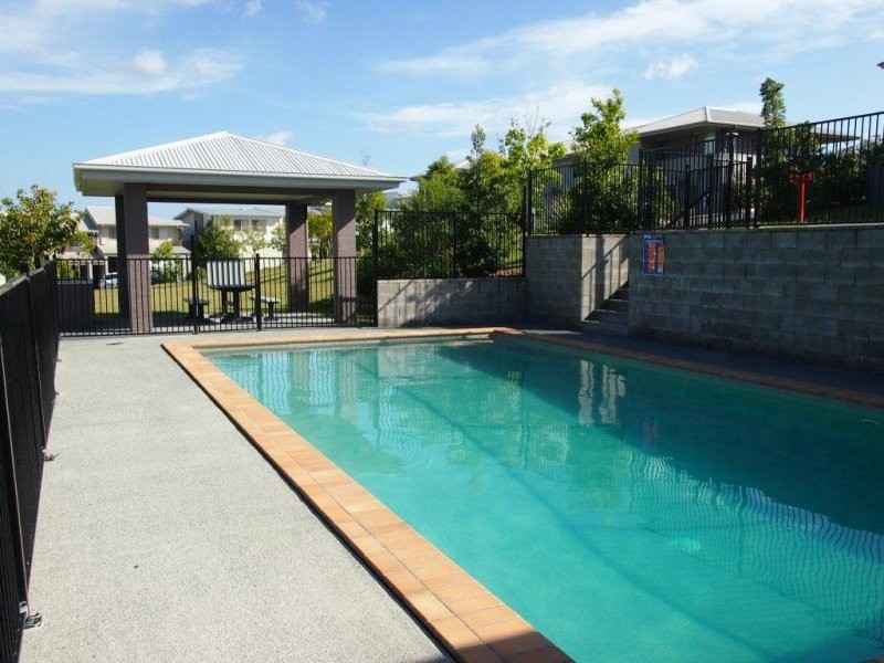 2 Toohey Street, Pacific Pines QLD 4211