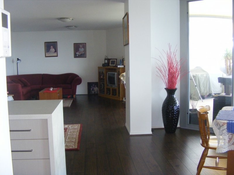 14 Oxley Ave, Woody Point QLD 4019