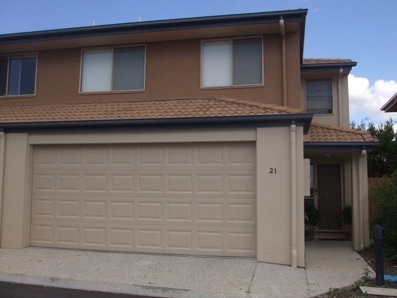 21 Johnston Street, Carina QLD 4152