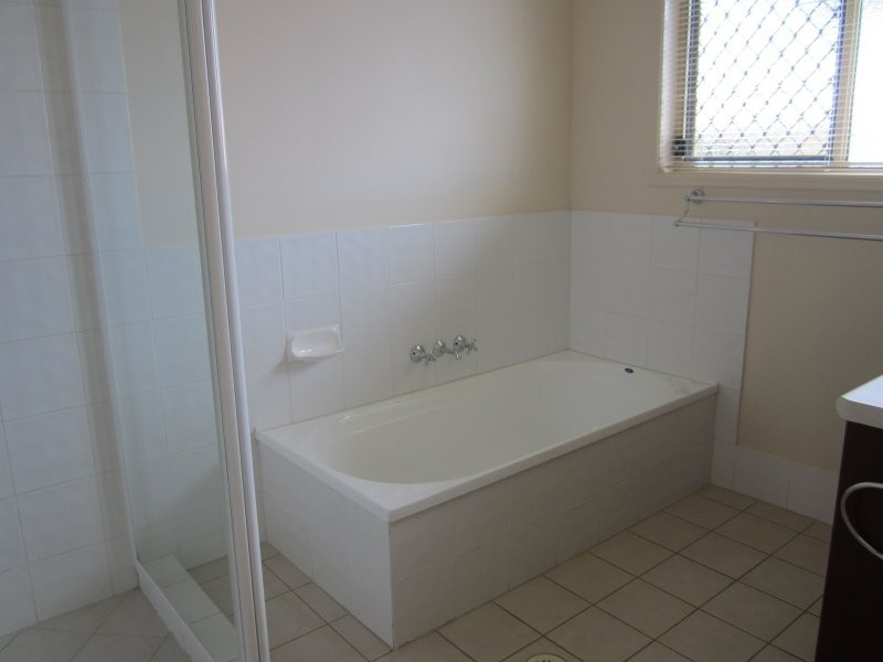 30 Johnston Street, Carina QLD 4152