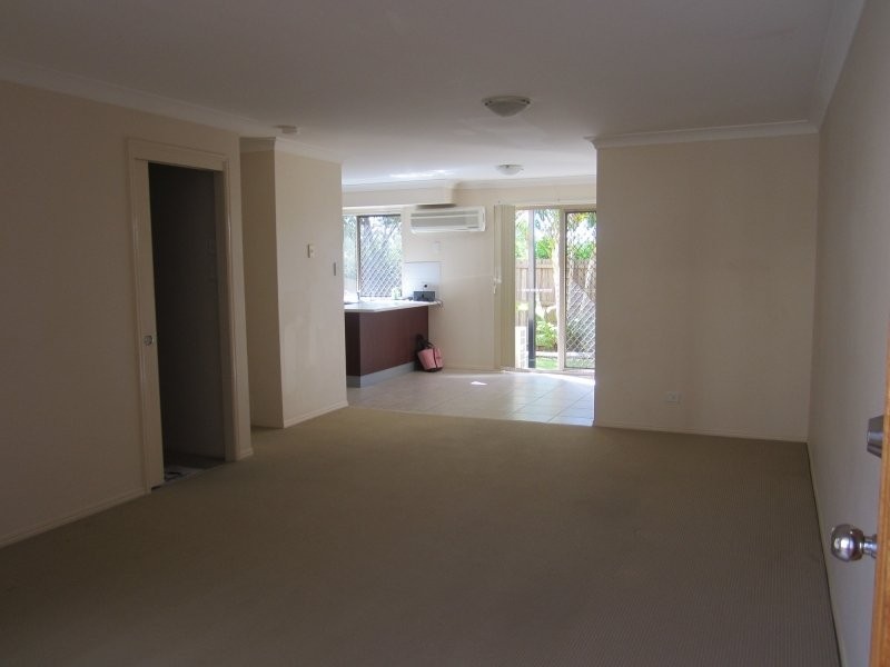 30 Johnston Street, Carina QLD 4152