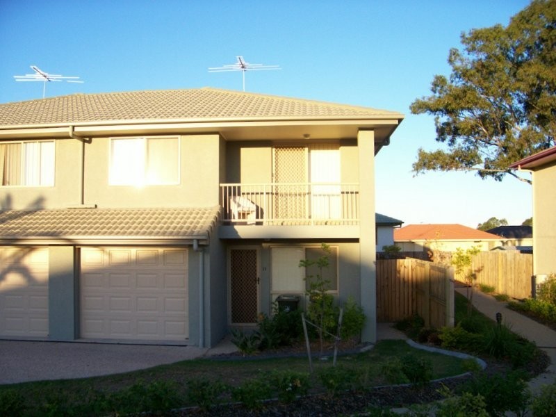 11 Johnston Street, Carina QLD 4152